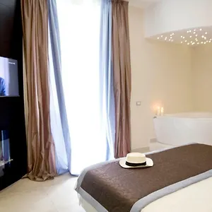 **** Bed and breakfast Holidays Boutique Italia